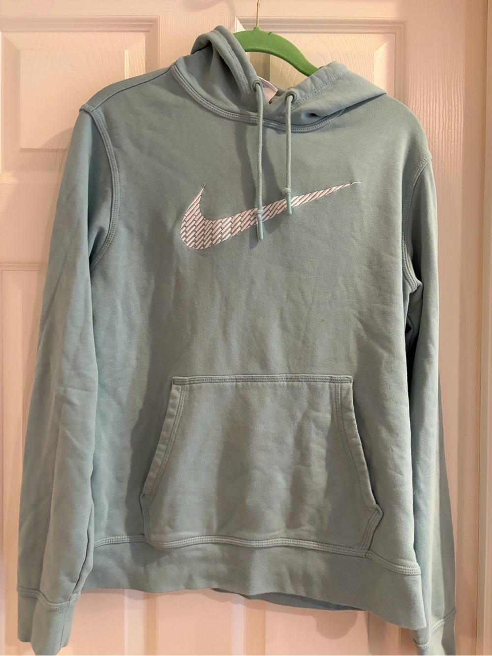 Nike Women’s Light Sage Hoodie/Sweatshirt-Medium